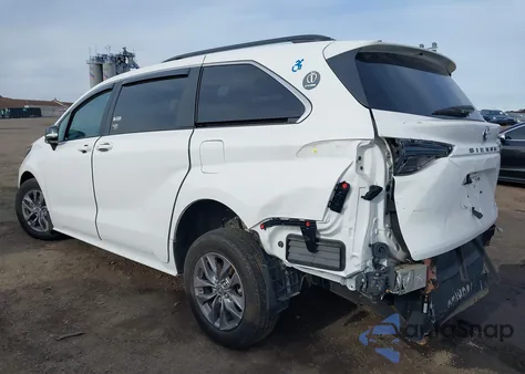 2024 Toyota Sienna Le z USA, uszkodzony, nr VIN 5TDBRKEC0RS189725